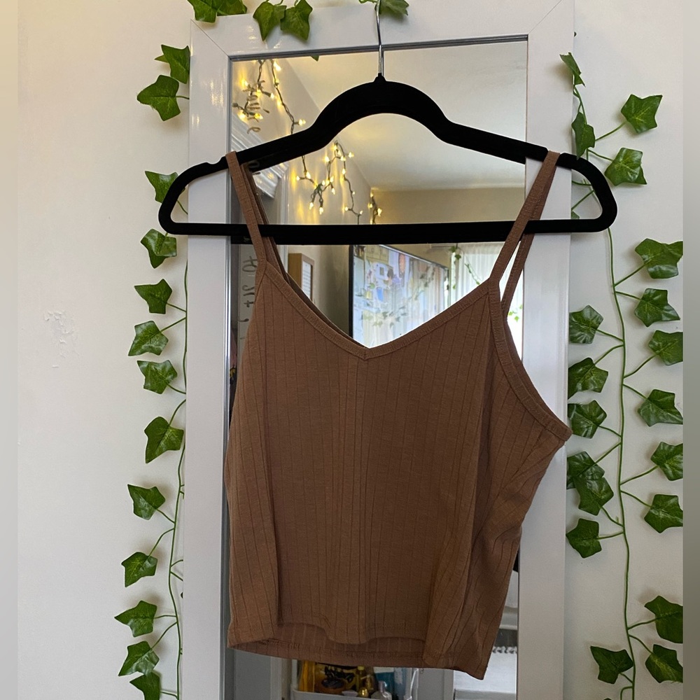 brown tank